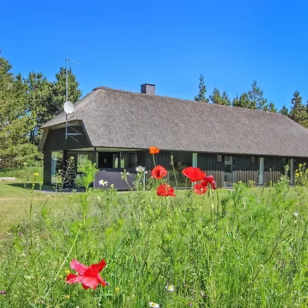 Semesterbostad Dix - 900m From The Sea By Interhome *