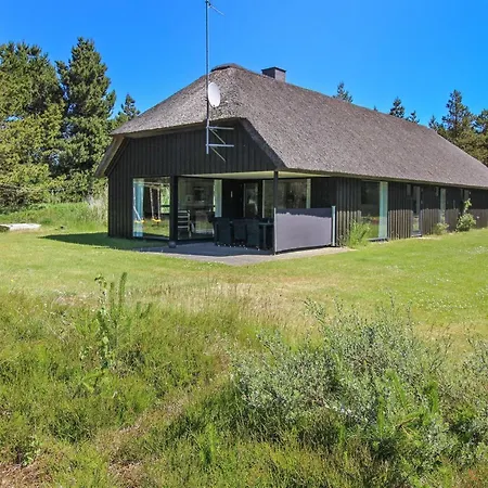 Semesterbostad Dix - 900m From The Sea By Interhome Blåvand