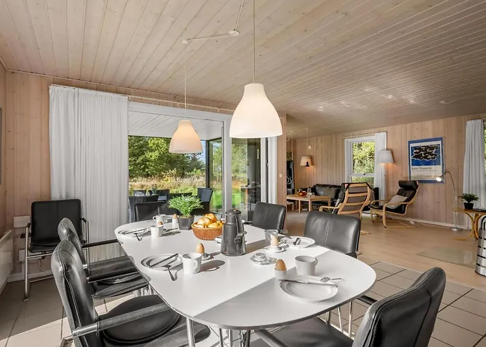 Dix - 900m From The Sea By Interhome 布拉万德