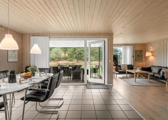 Dix - 900m From The Sea By Interhome 度假居