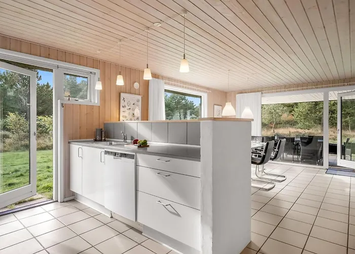 Dix - 900m From The Sea By Interhome