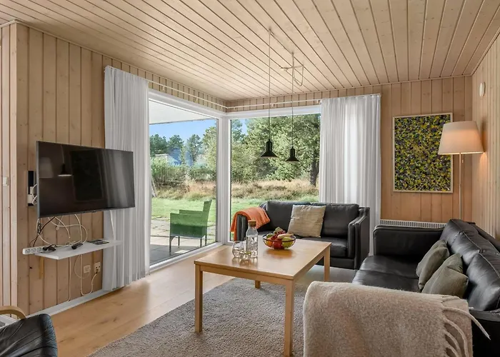 Dix - 900m From The Sea By Interhome *