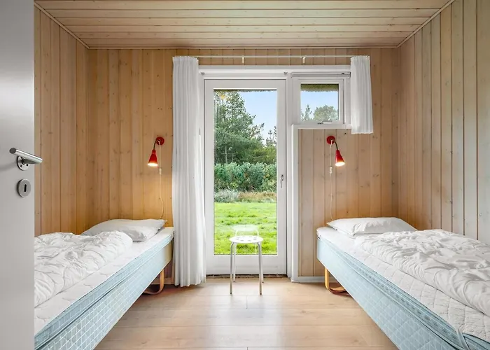 Dix - 900m From The Sea By Interhome 布拉万德