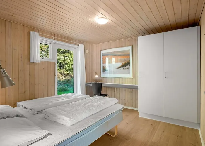 Dix - 900m From The Sea By Interhome * 布拉万德